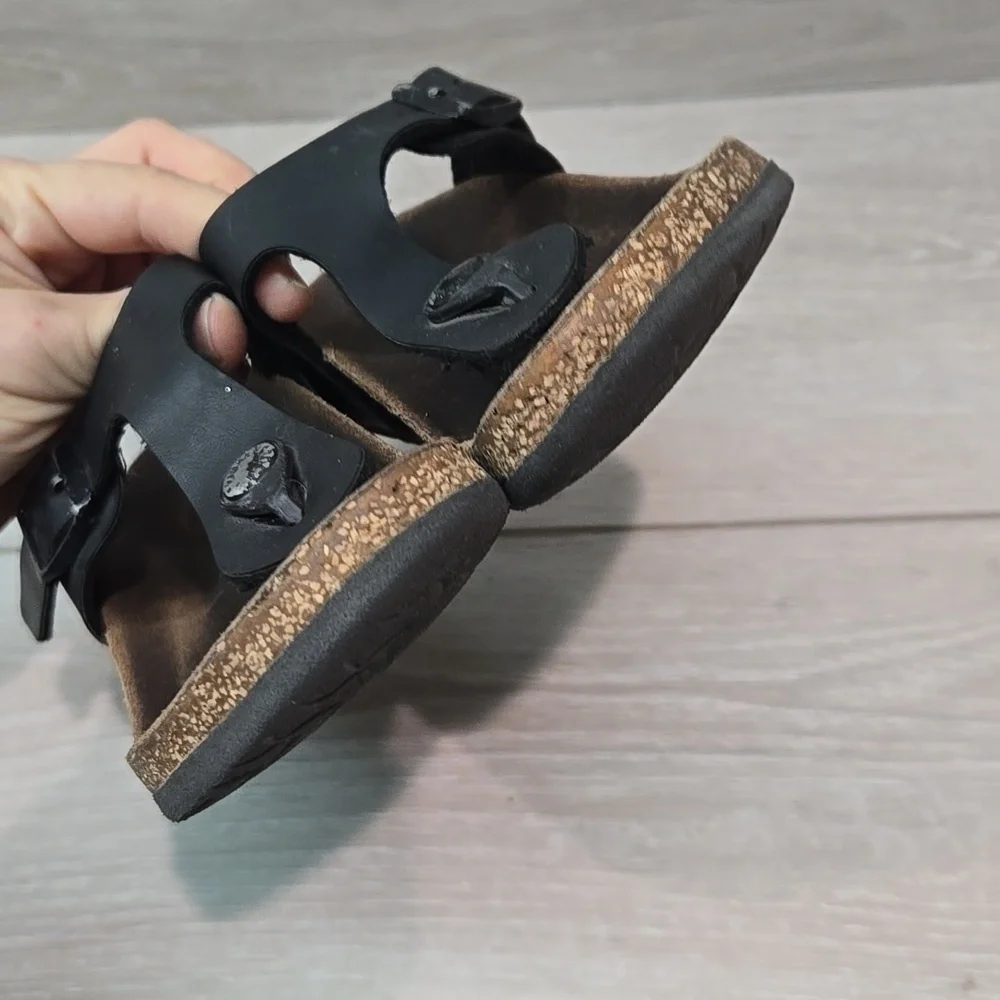 Birkenstock Kids Girls Thong Sandals Flats shoes sz 31/C12 Narrow